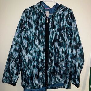 Isaac Mizrahi Teal, Black & White Patterned Hooded Raincoat